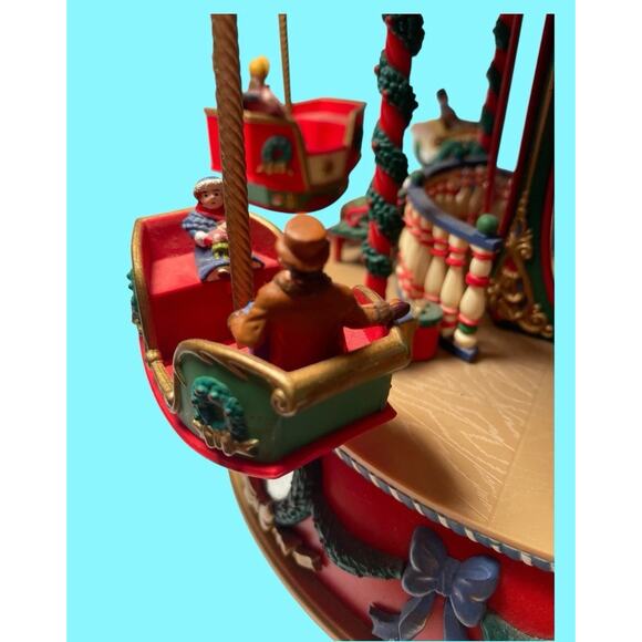 Vtg Mr Christmas Holiday Fair Carousel Flying Sleighs Merry Go Round 1996 VIDEO - Picture 4 of 13